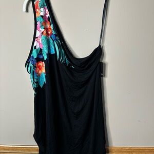 NWT Torrid Black One Side Top with Vibrant Floral Print